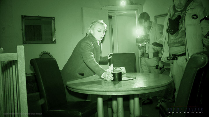 de grey street, maison, house, épisode, saison 3, angleterre, sandy lakdar, jonathan dailler, enquête, paranormal, the believers,