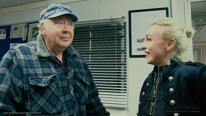 épisode, saison 3, angleterre, sandy lakdar, enquête, paranormal, the believers, retour, musée, aviation, Aircraft museum,